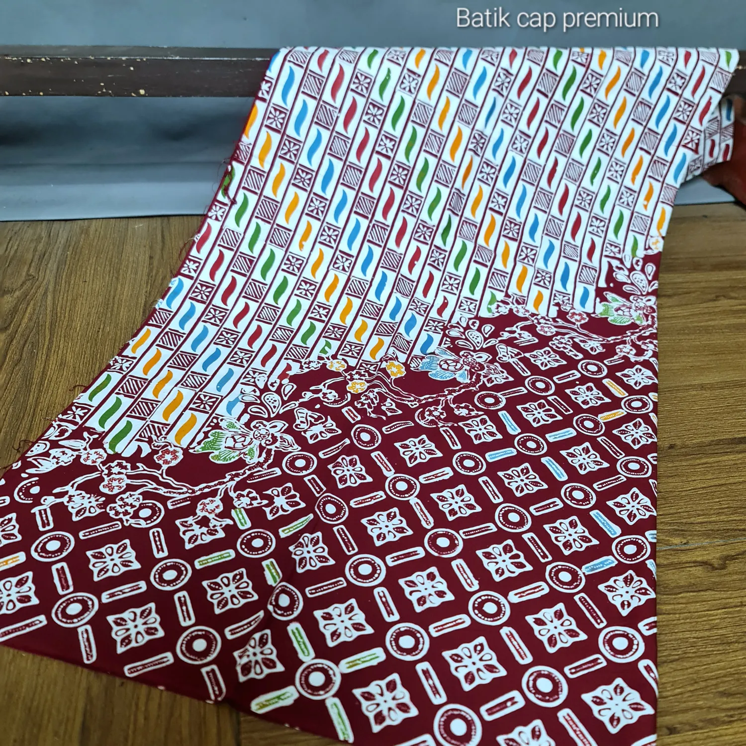 Kain Batik Colet Kombinasi Parang Ceplok Merah